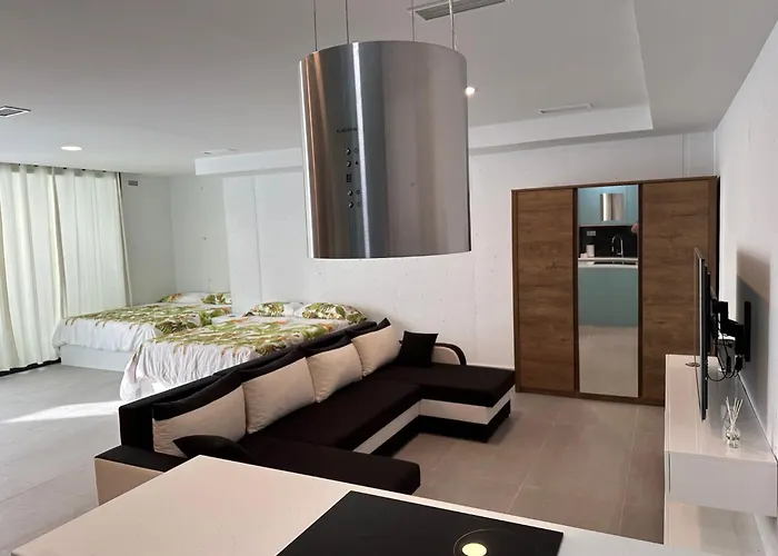 Casa Jacky Bed & Breakfast 4*
